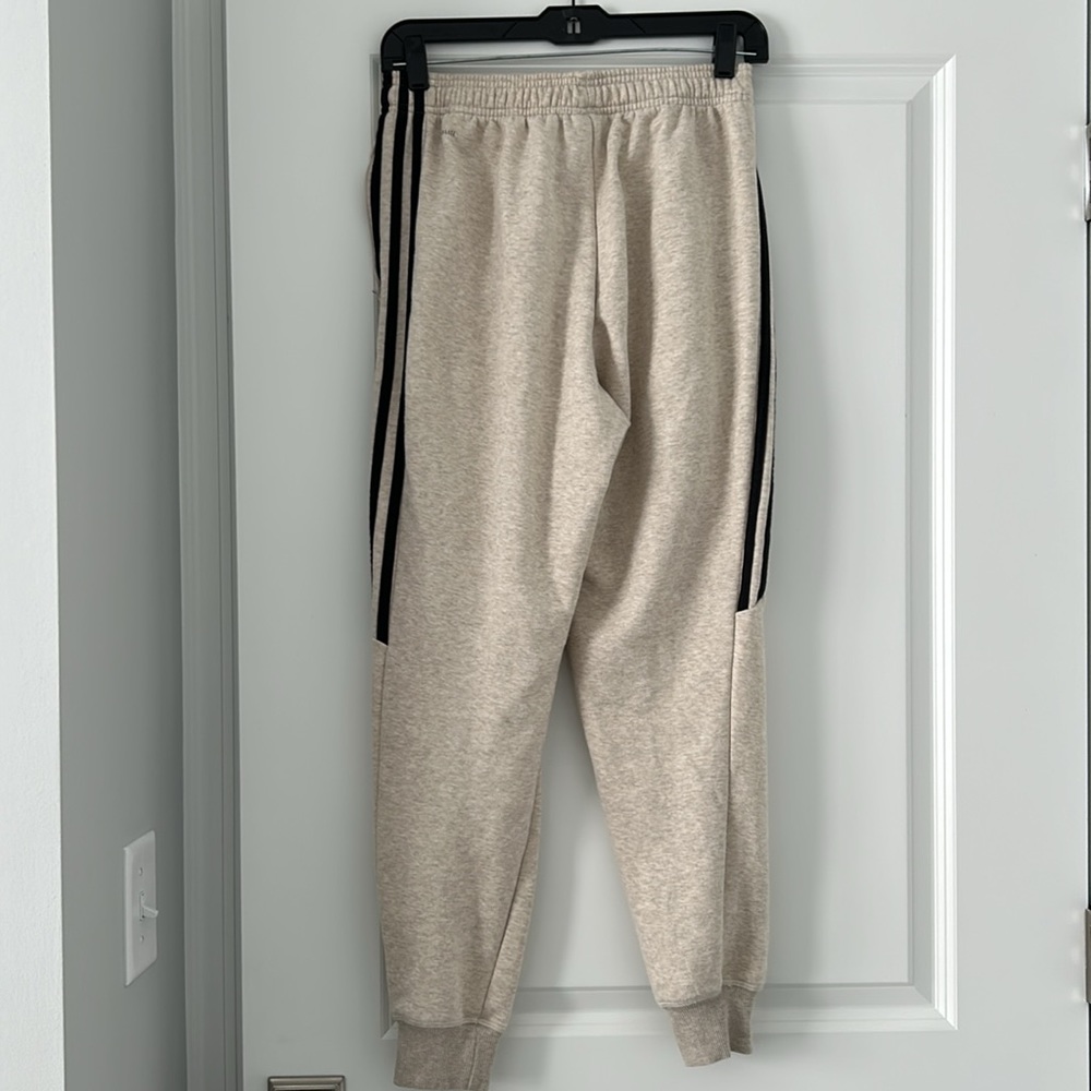 Adidas sweatpant joggers - Picture 7 of 10